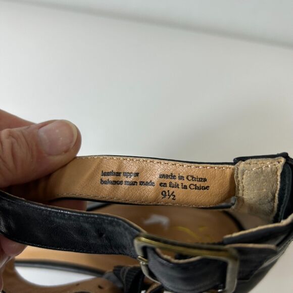 Liendo Anthropologie Black Leather Buckle Ankle Strap Low Wedge Sandals Size 9.5 - Picture 10 of 10